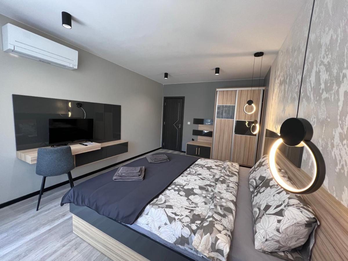 A-Brilliant, New! Spacious & Modern Apartment In Varna Whit Garage 외부 사진
